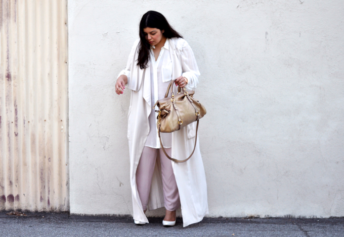 Plus size blogger Jay Miranda wearing Nordstrom Sejour 