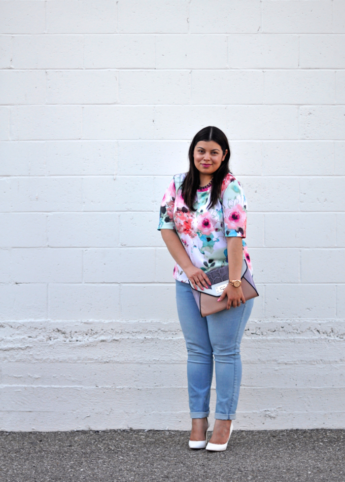 Plus size blogger Jay Miranda reviews Gwynnie Bee