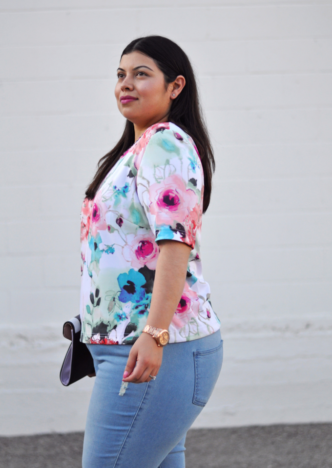 Plus size blogger Jay Miranda reviews Gwynnie Bee